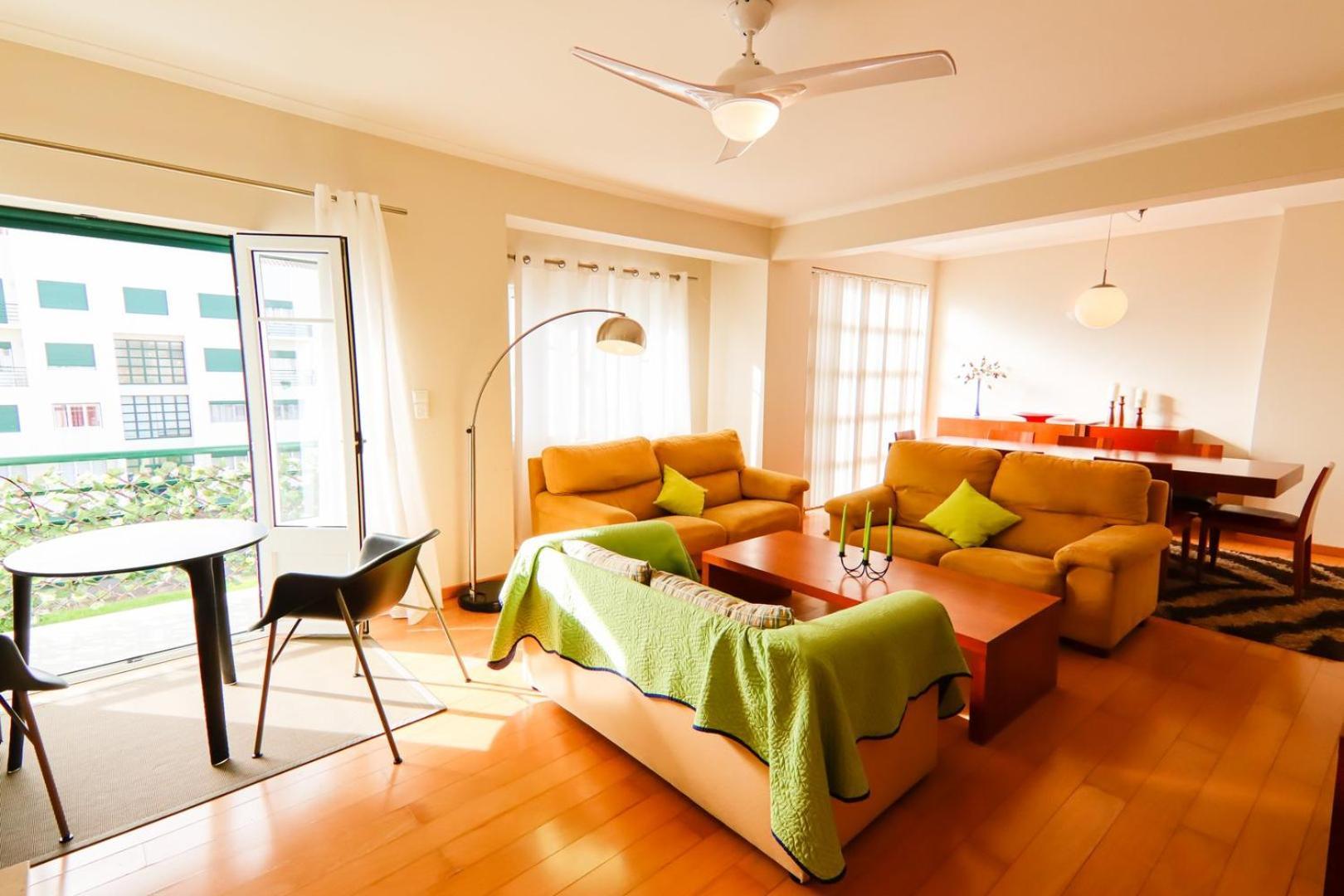 Welcomebuddy - Beatrice Downtown City Flat Ponta Delgada Exteriör bild