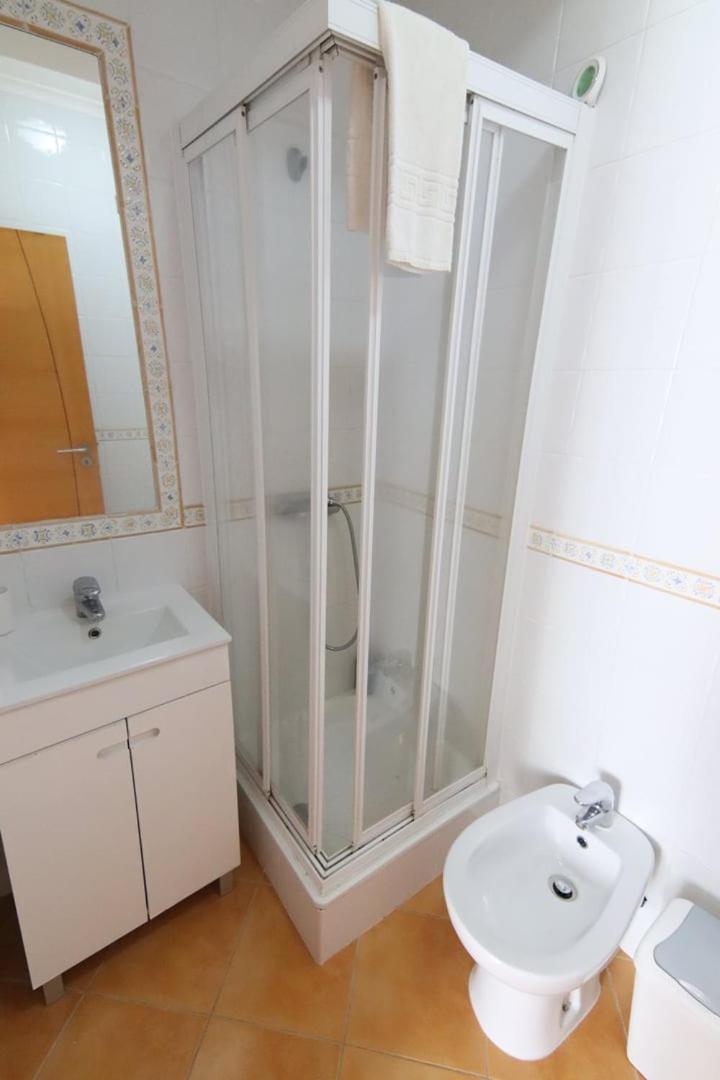 Welcomebuddy - Beatrice Downtown City Flat Ponta Delgada Exteriör bild